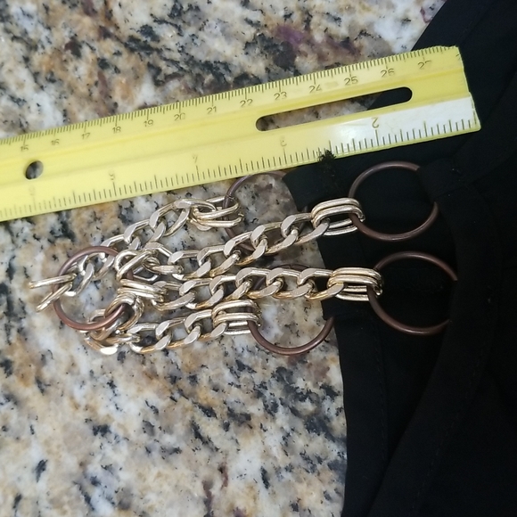 Toto Collection Chain Shoulder Strap Blouse - Picture 5 of 8